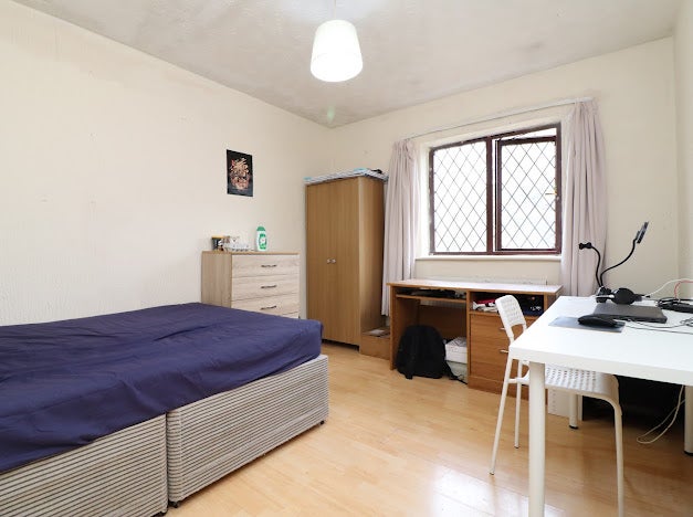 Room Granby Grove in Southampton