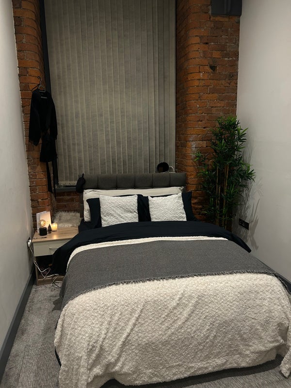 Room Malta Street in Manchester