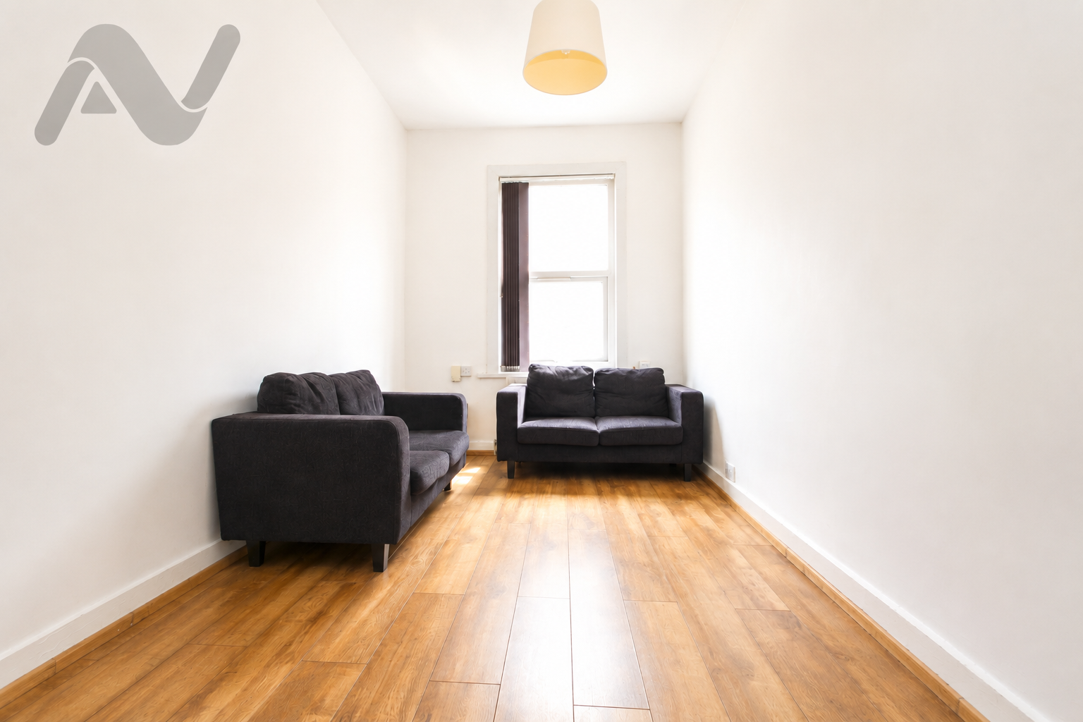 Flat Seven Sisters Road in Greater London