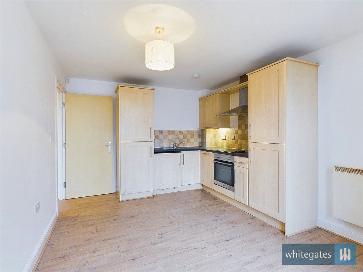 Flat Piccadilly in Bradford