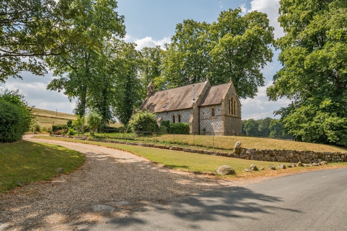 House The Firs in Marlborough
