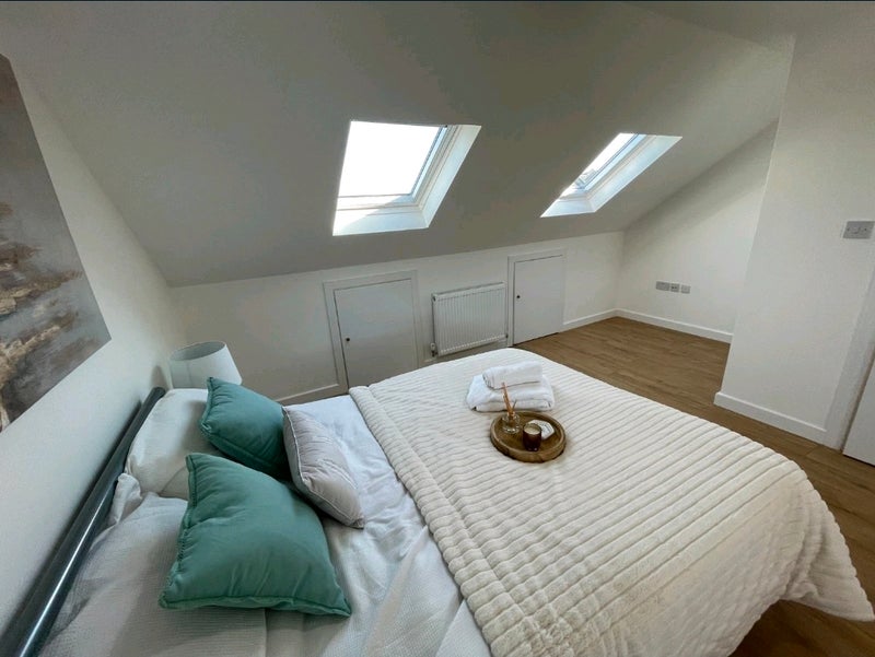 Room Lechmere Road in Greater London