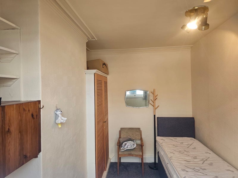 Room Fletcher Road in Stoke-on-Trent