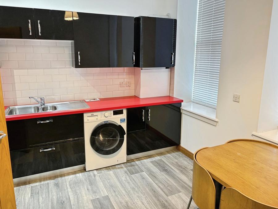 Flat Watson Crescent in City of Edinburgh