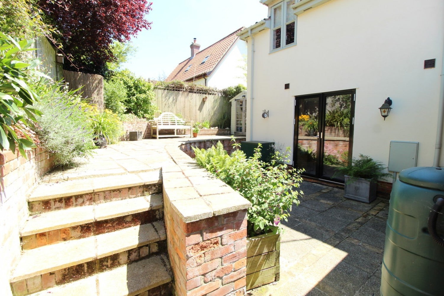 House Half Moon Close in West Suffolk