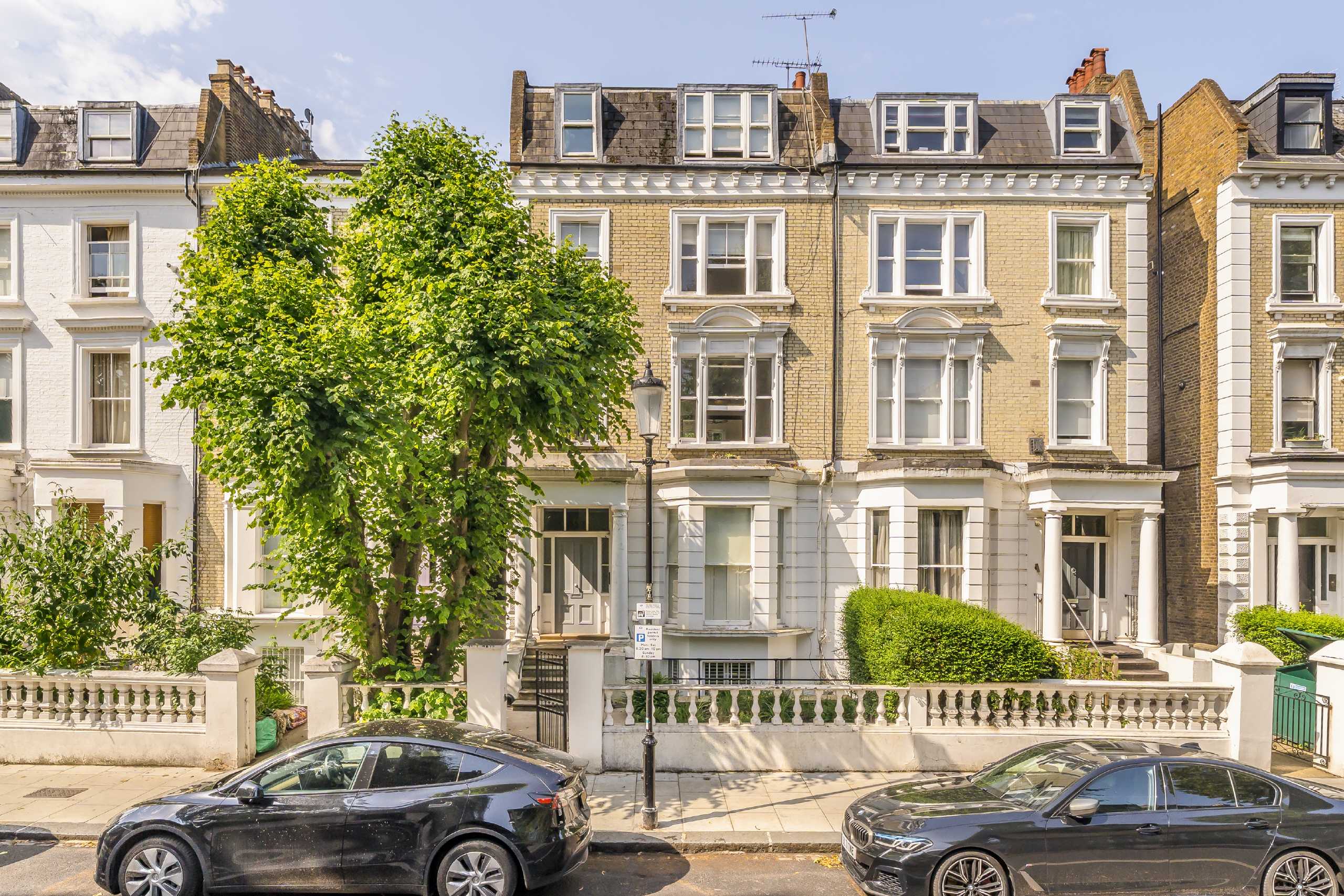 Flat Elsham Road in Greater London