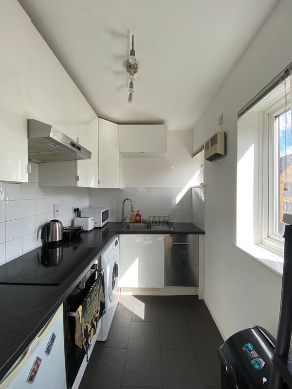 Room Brunswick Quay in Greater London