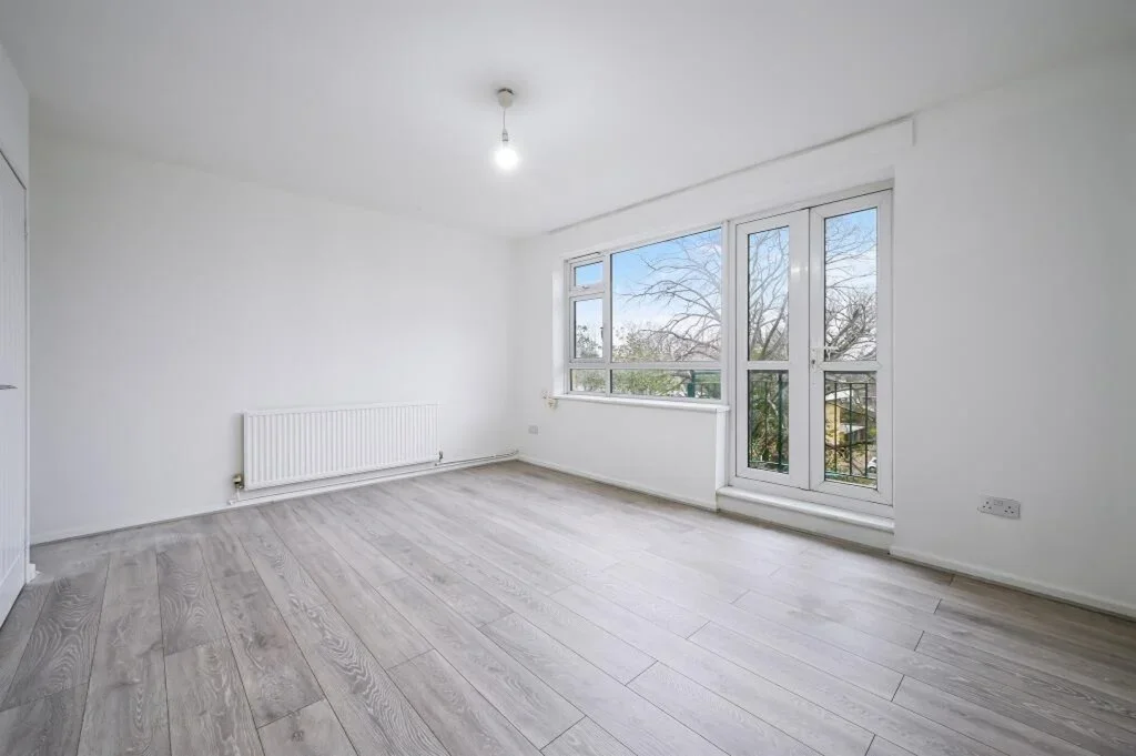 Flat Weydown Close in Greater London