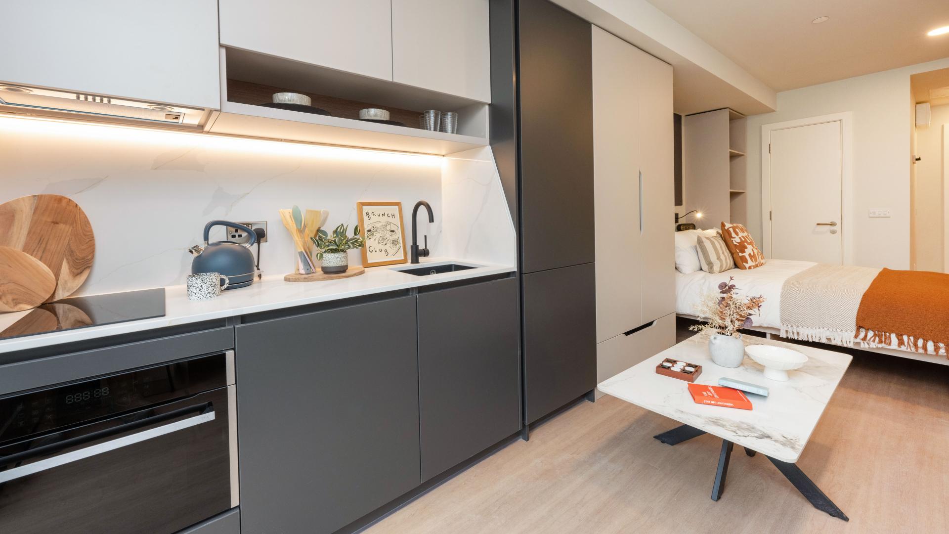 Flat Renfield Street in Glasgow