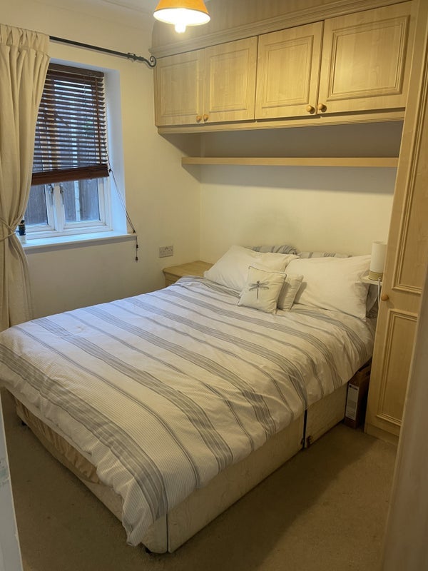 Room Keats Avenue in Greater London