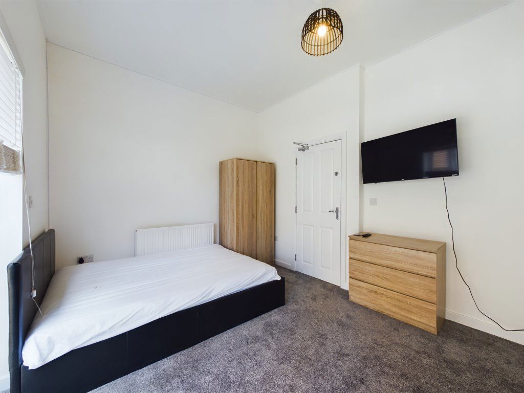 Room South Terrace in Witham Town