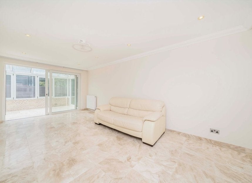 House Auriol Close in Epsom and Ewell