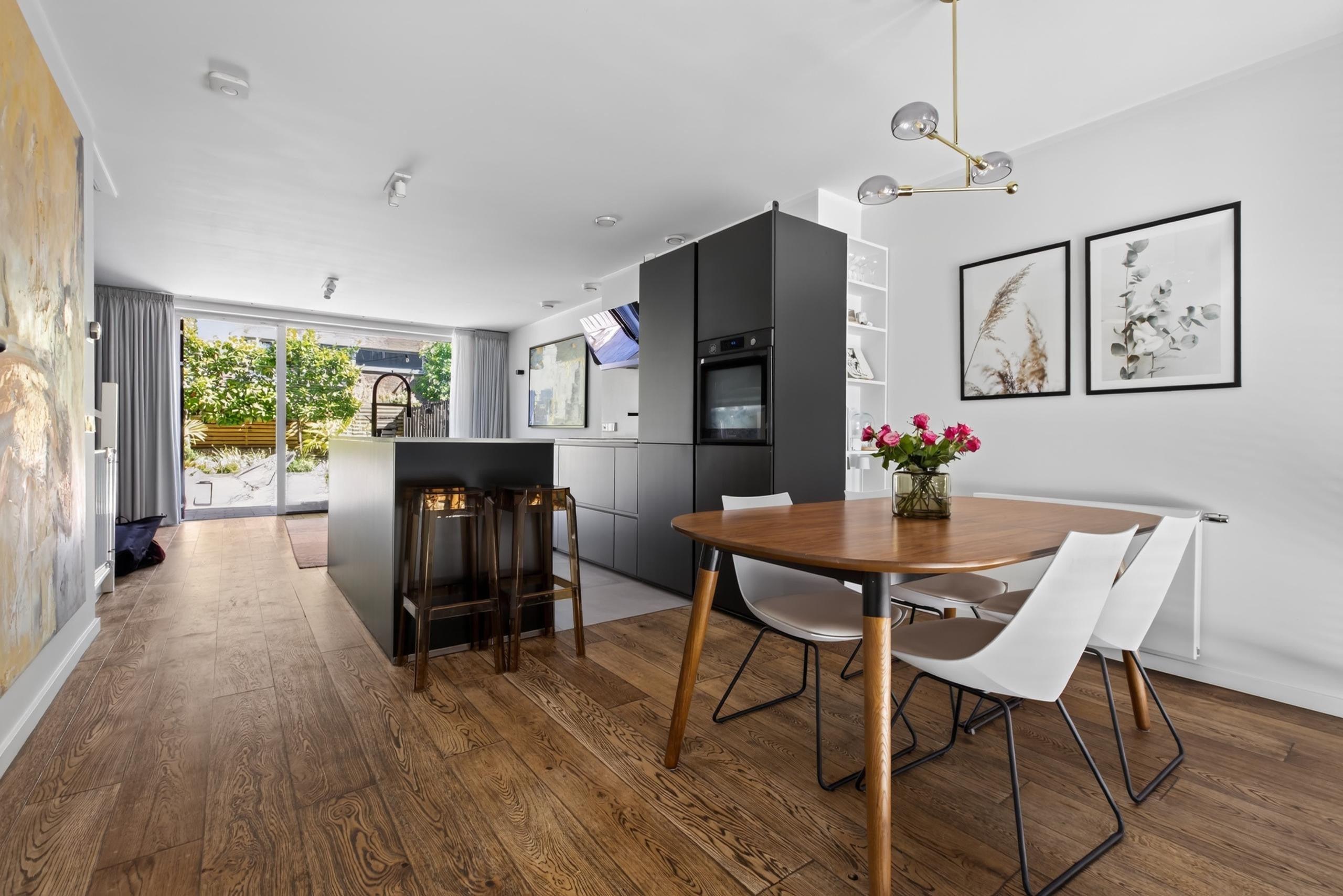 Woning te huur: Mattenbiesstraat, Amsterdam