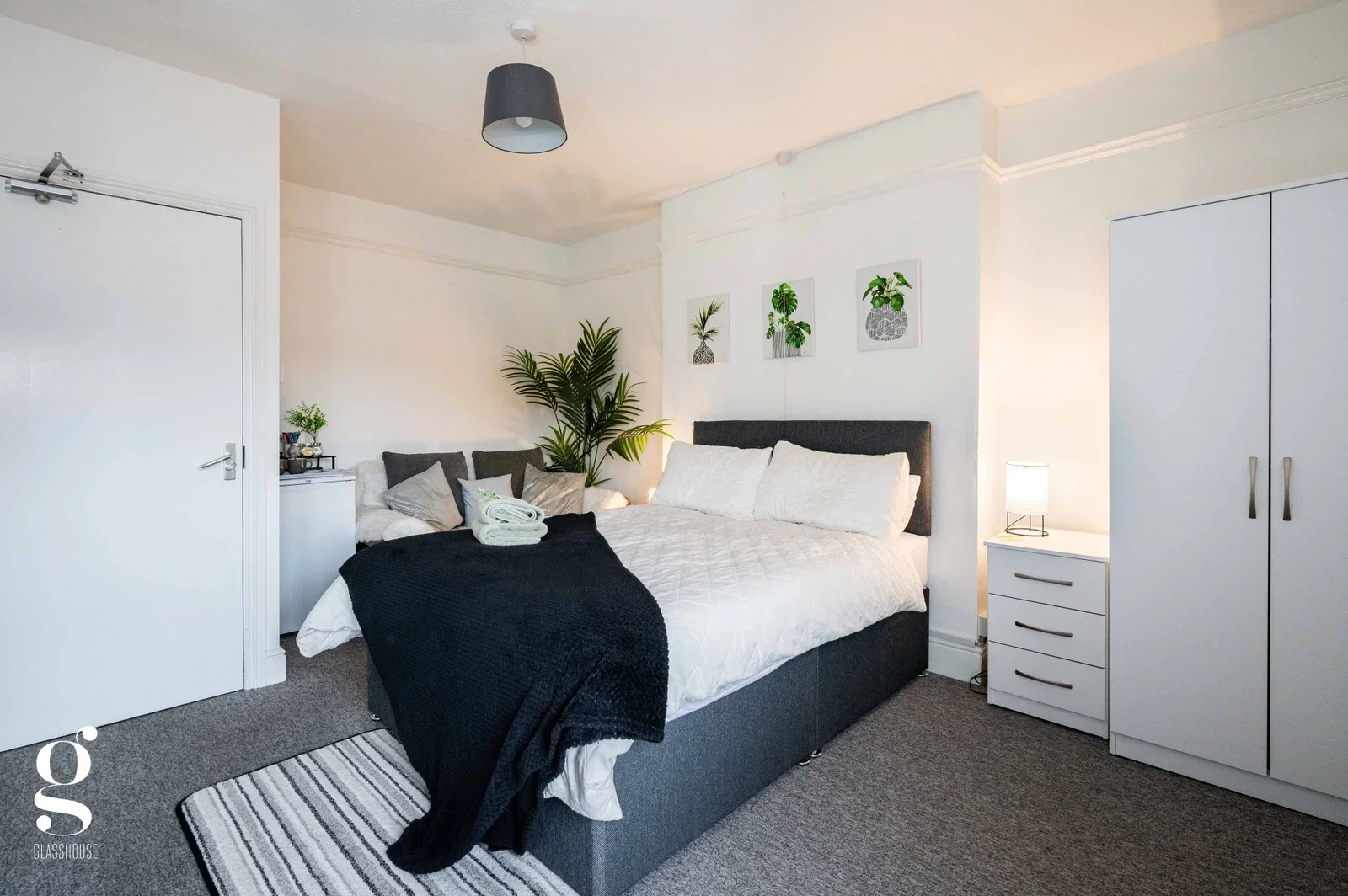 Room Whitecross Road in Hereford