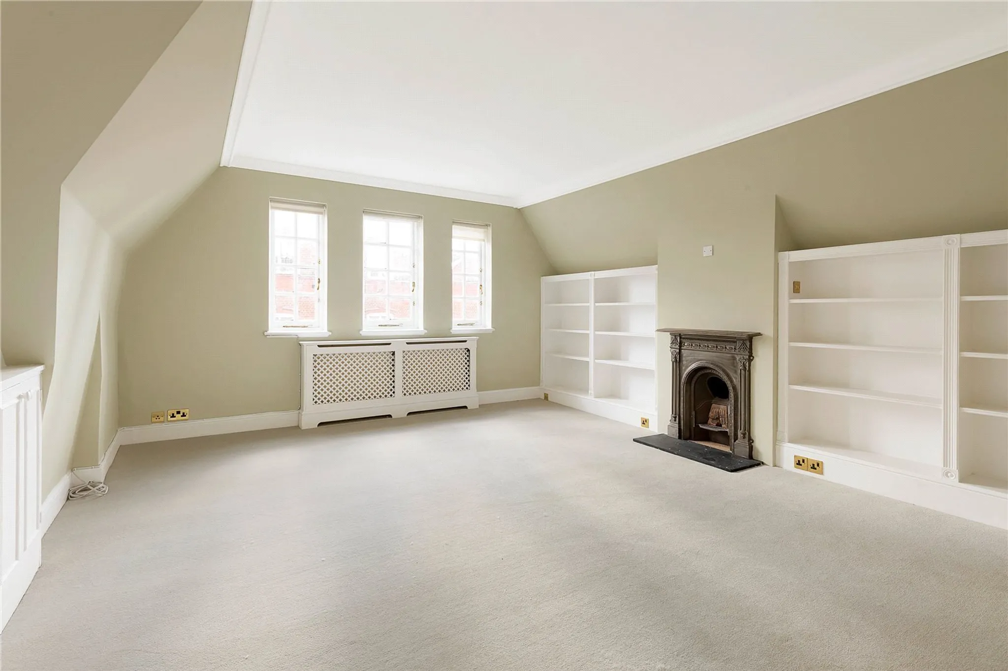 Flat Cadogan Square in Greater London