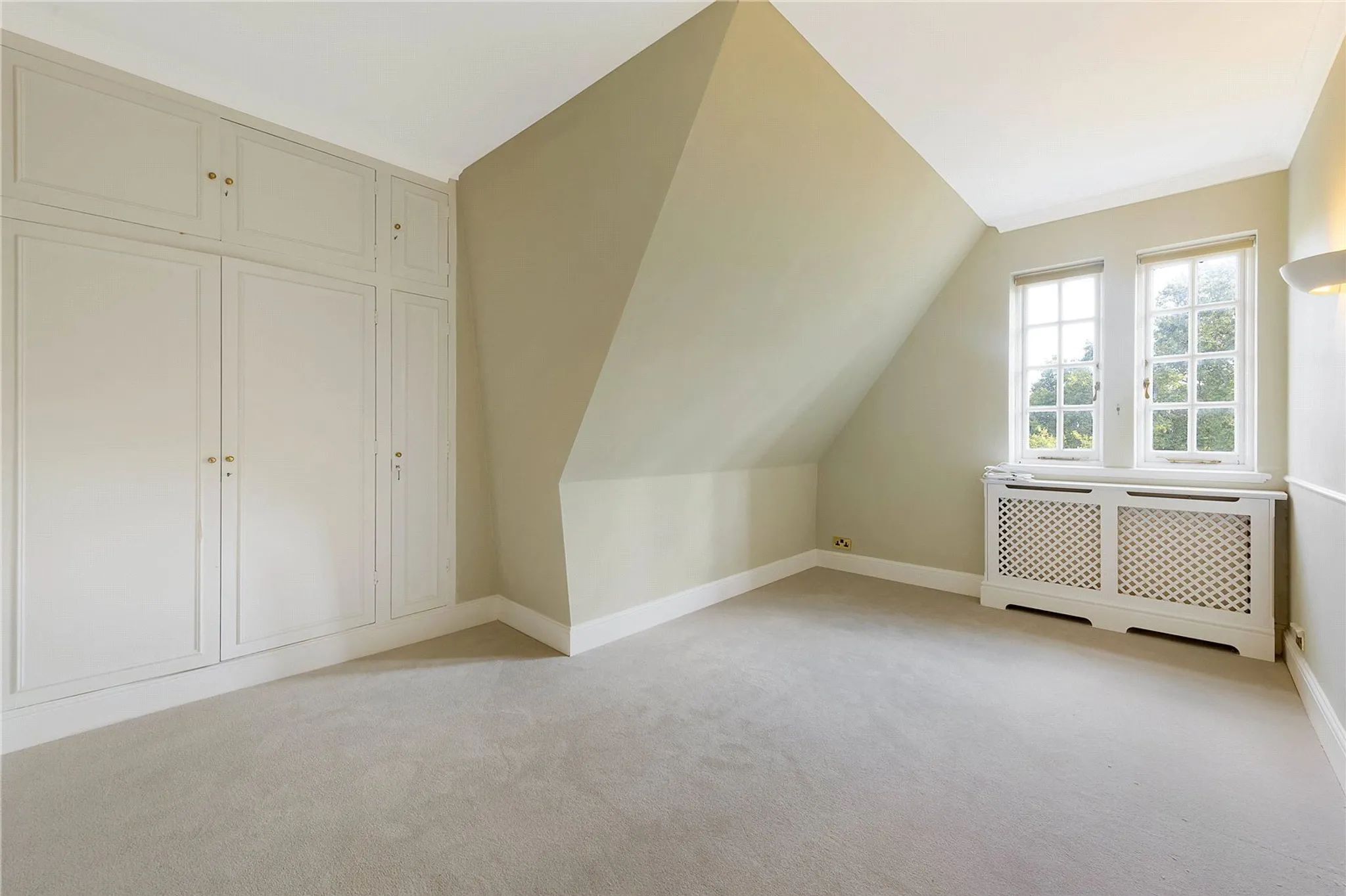 Flat Cadogan Square in Greater London