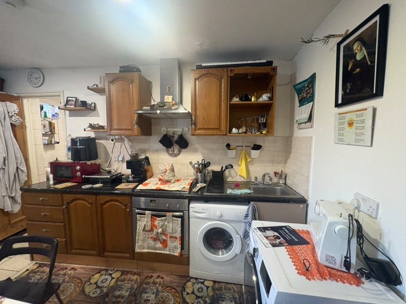 Flat Lea Bridge Road in Greater London