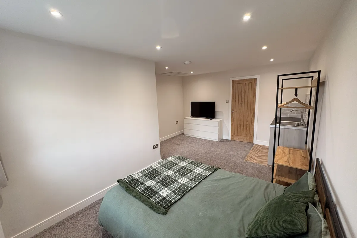 Room Dowles Road in Wyre Forest