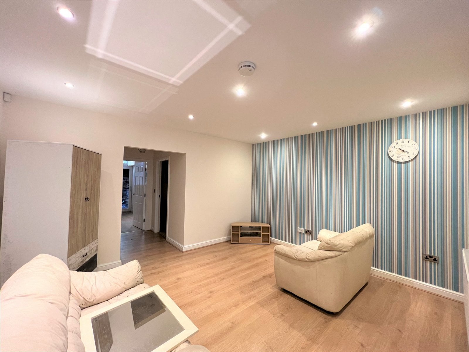 Flat Lower York Street in Wombwell