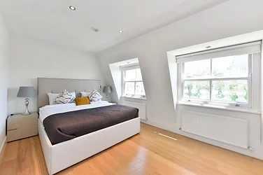 Flat Queen's Gate in Greater London