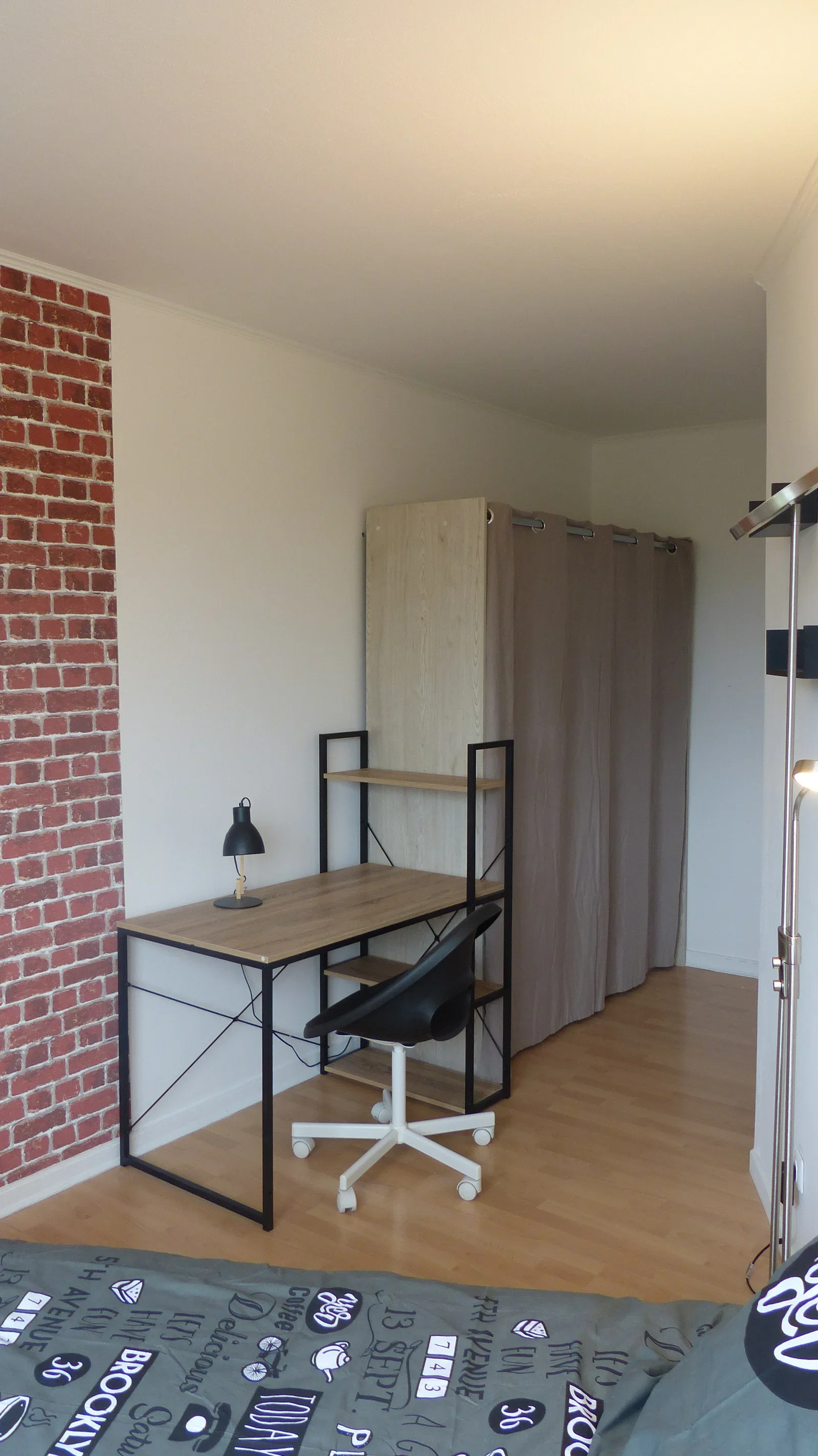 Chambre Allée Georges Courte à Évry