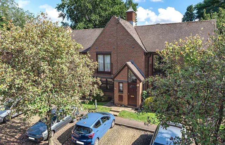Flat Headington Road in Oxford
