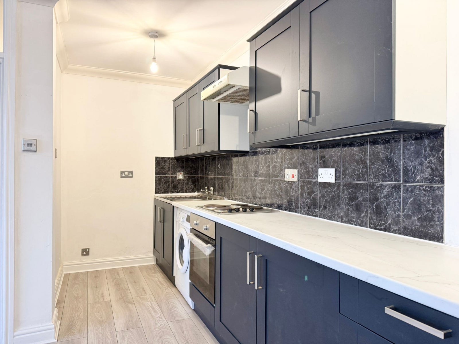 Flat Dunstable Road in Luton