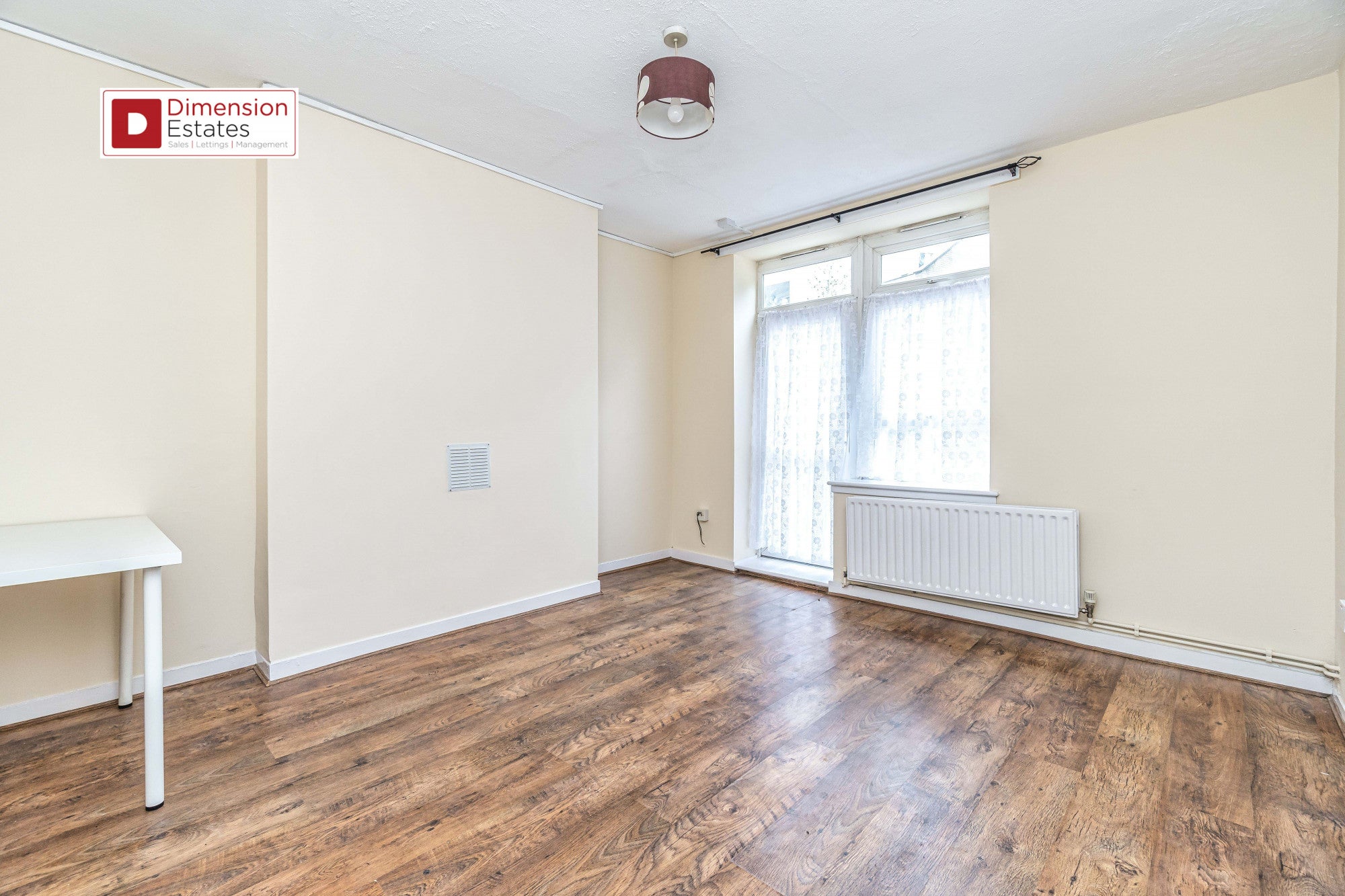 Flat Homerton Road in Greater London