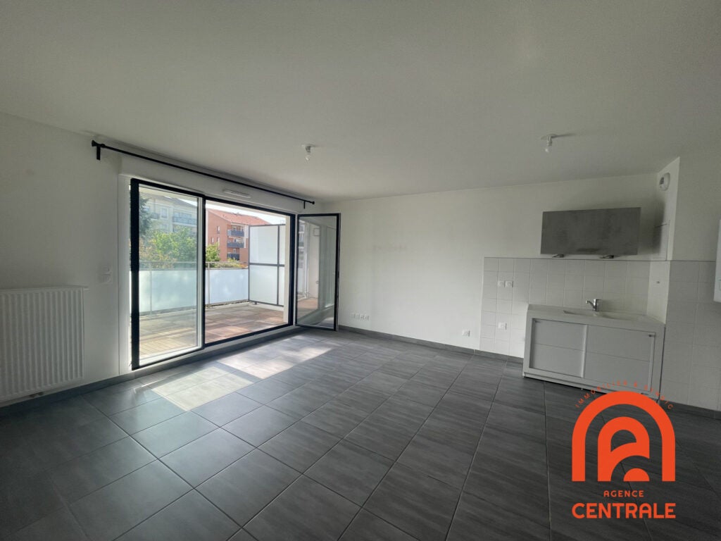 Flat Rue Gambetta in Meyzieu
