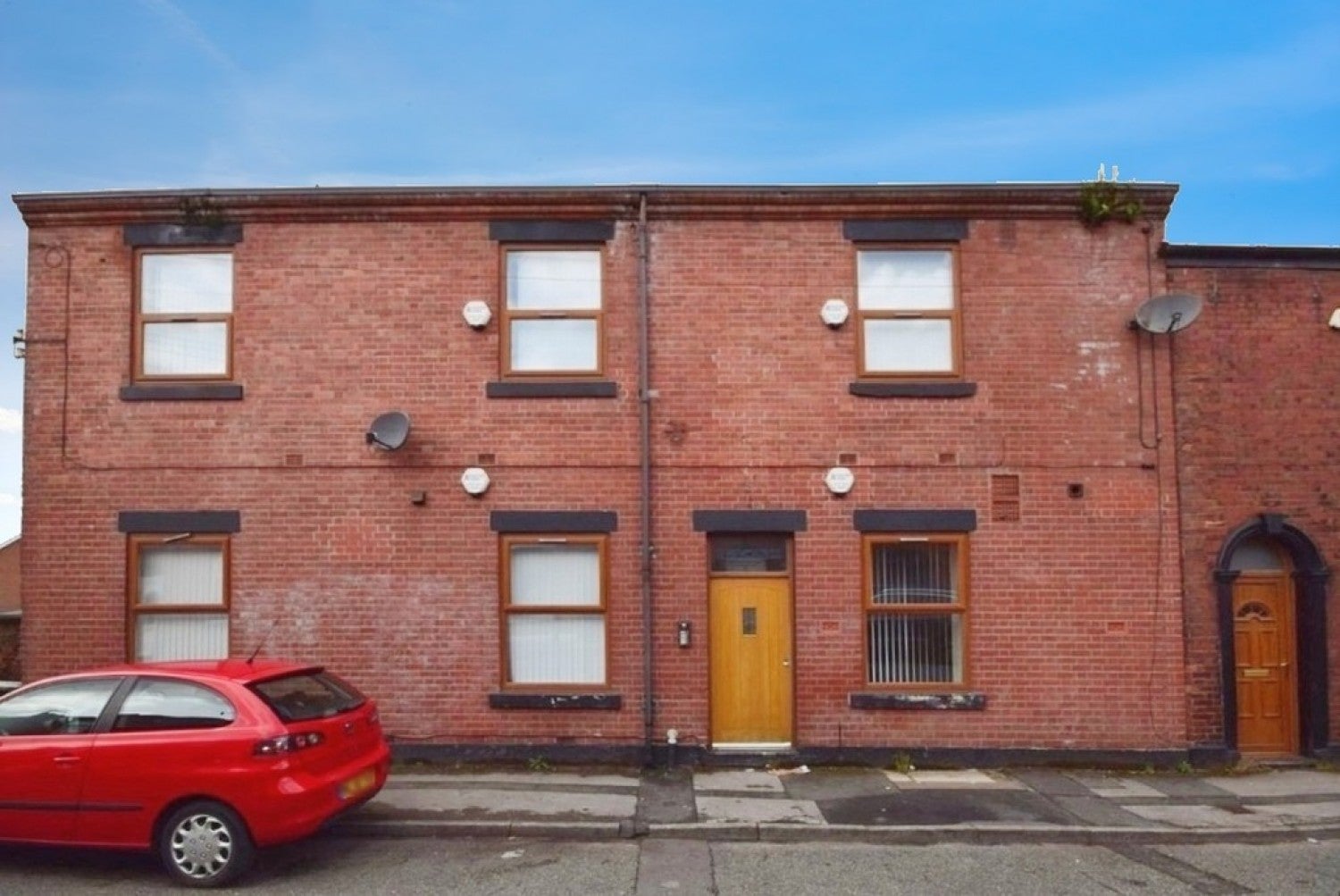 Flat Newchurch Place in Rochdale