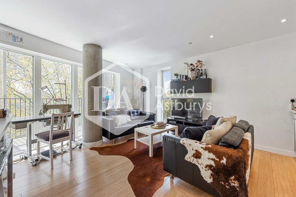 Flat Dalston Lane in Greater London