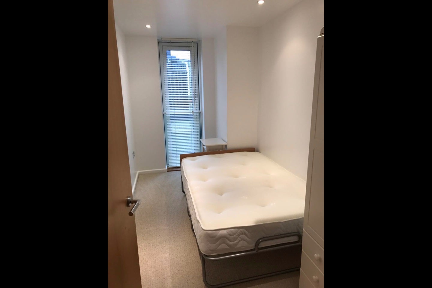 Flat Millharbour in Greater London