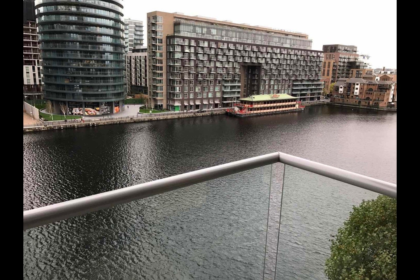 Flat Millharbour in Greater London