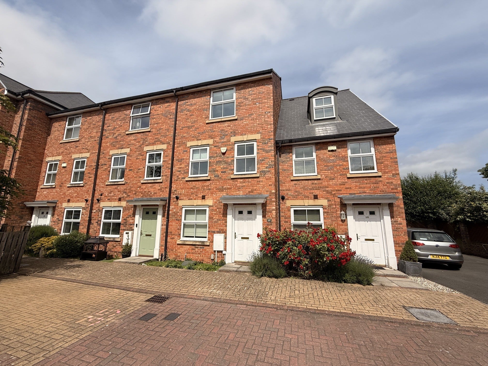 House Barrington Close in Durham