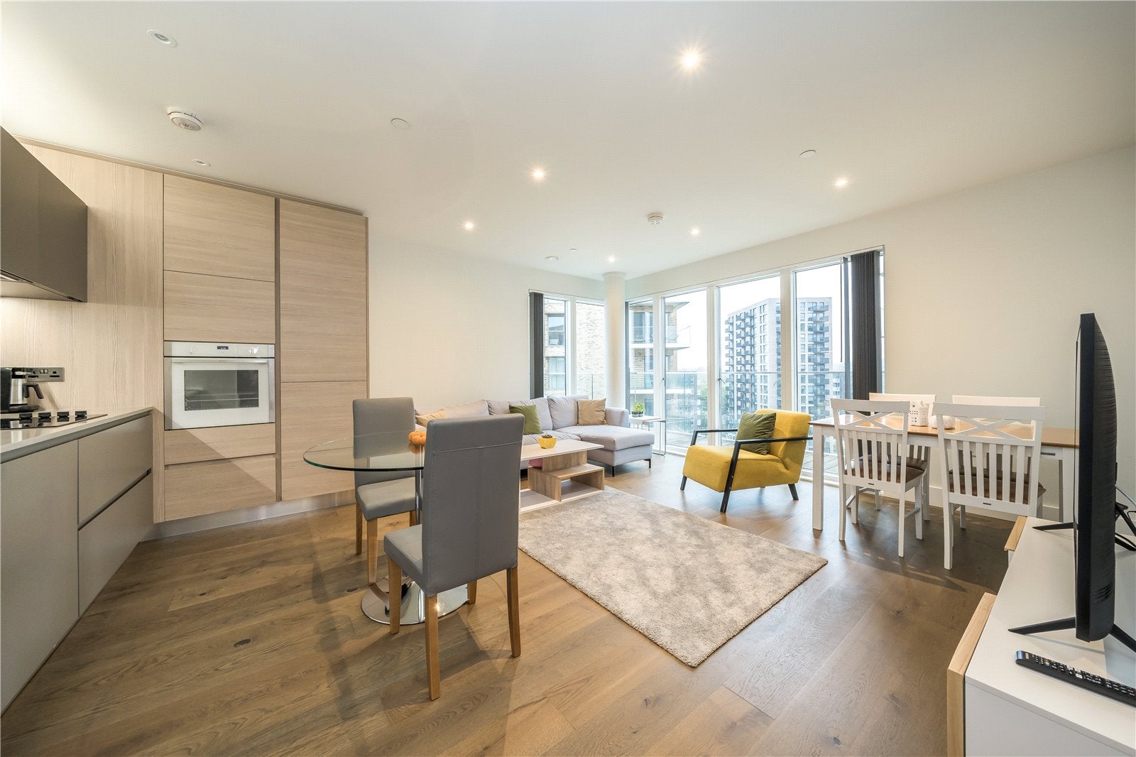 Flat Kidbrooke Park Road in Greater London