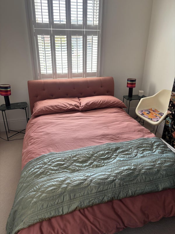 Room Chaucer Road in Greater London