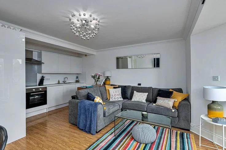 Flat Narberth Road in Tenby