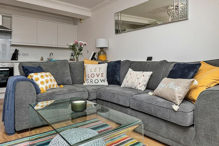 Flat Narberth Road in Tenby