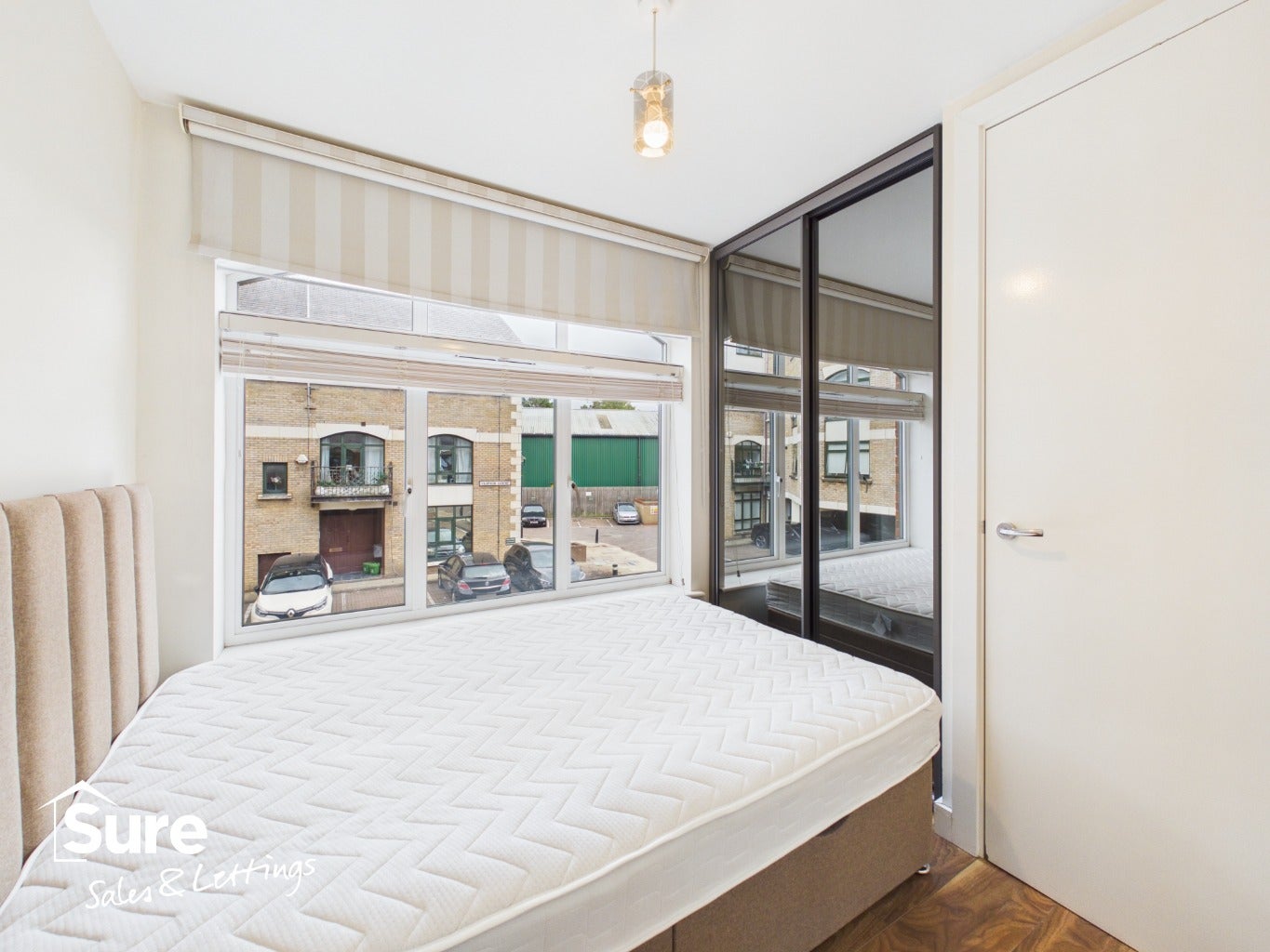 Flat Brunel Court in Dacorum