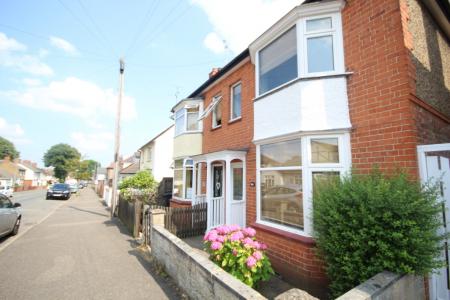 House Neale Avenue in Kettering