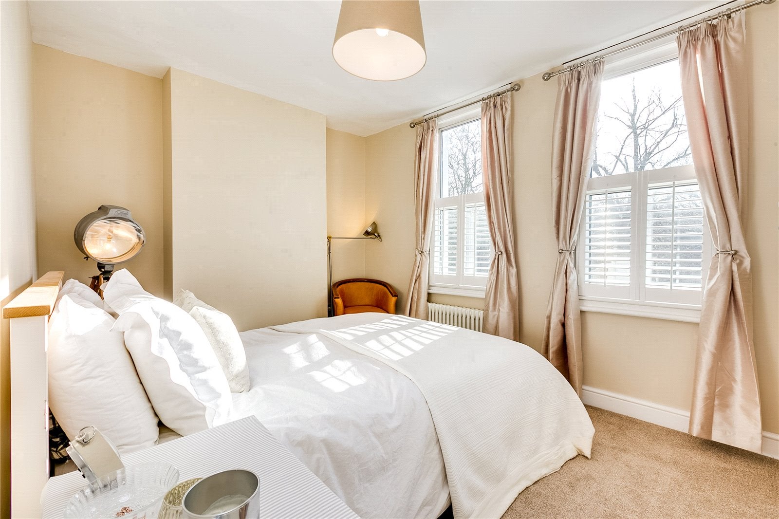 Flat Robson Road in Greater London