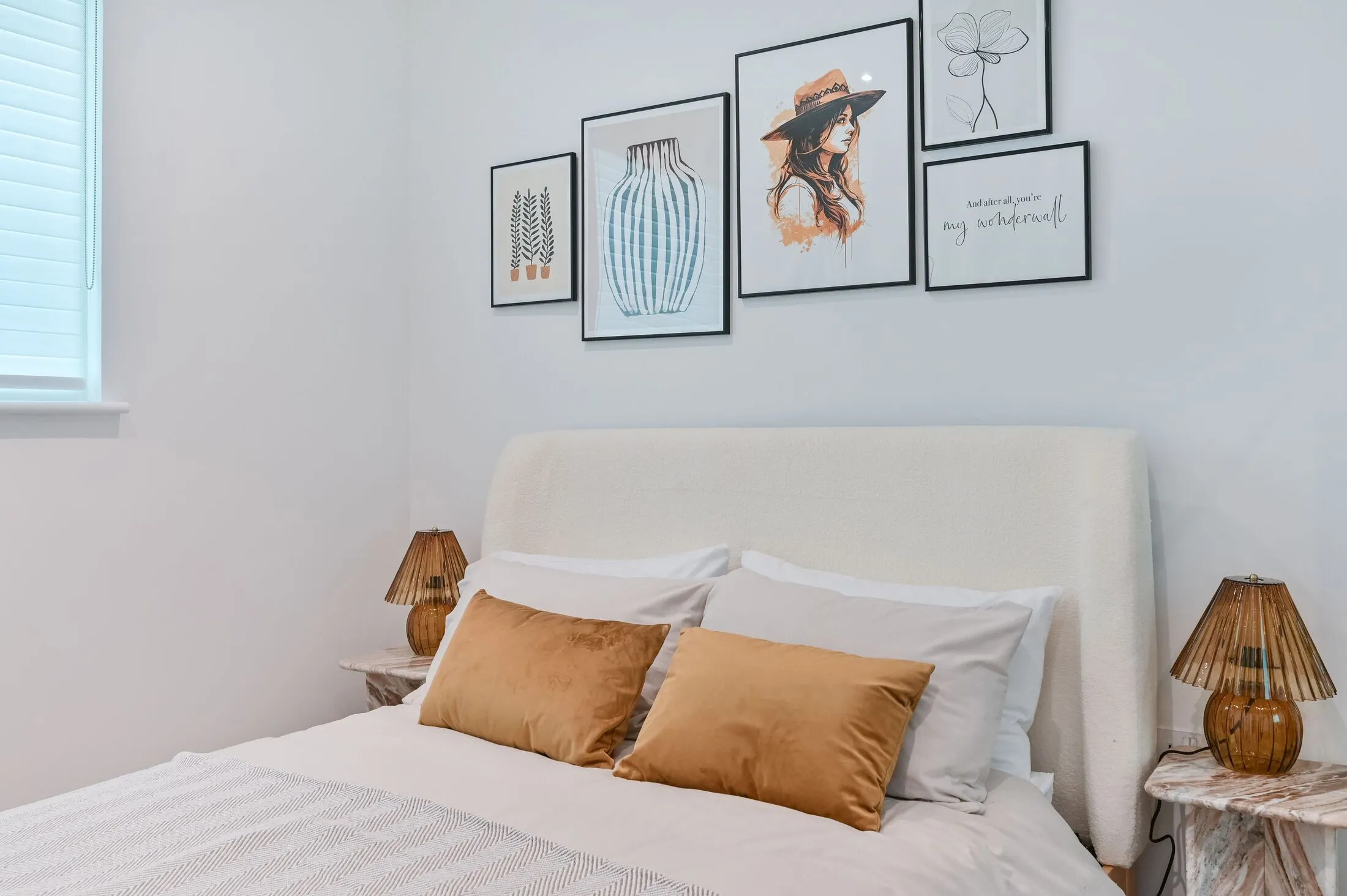 Flat Ravensbury Terrace in Greater London