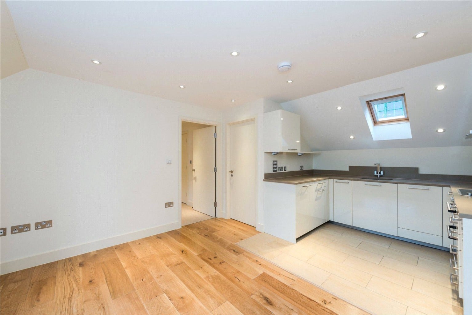 Flat Gower Mews in London