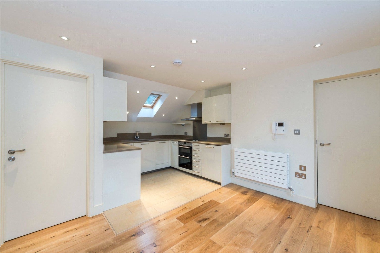 Flat Gower Mews in London