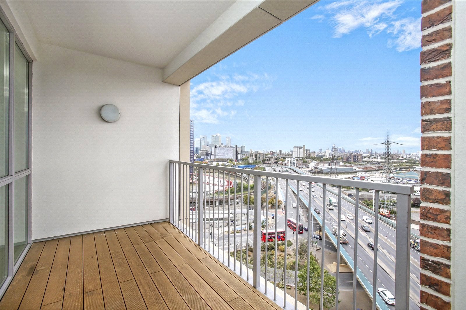 Flat Newby Place in Greater London