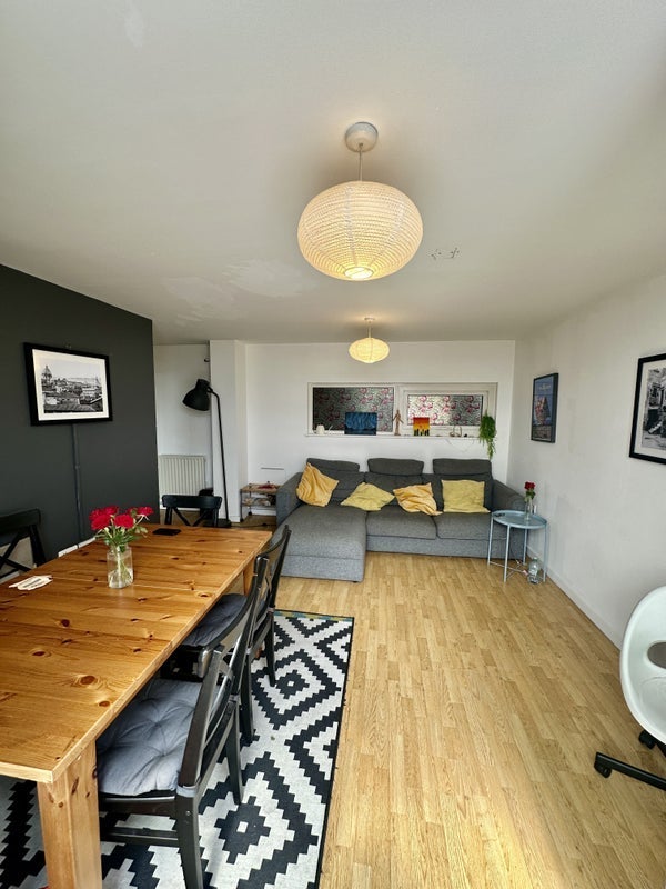 Room Swainson Road in Greater London