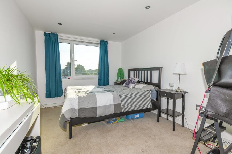 Flat Charles Street in Surrey Heath