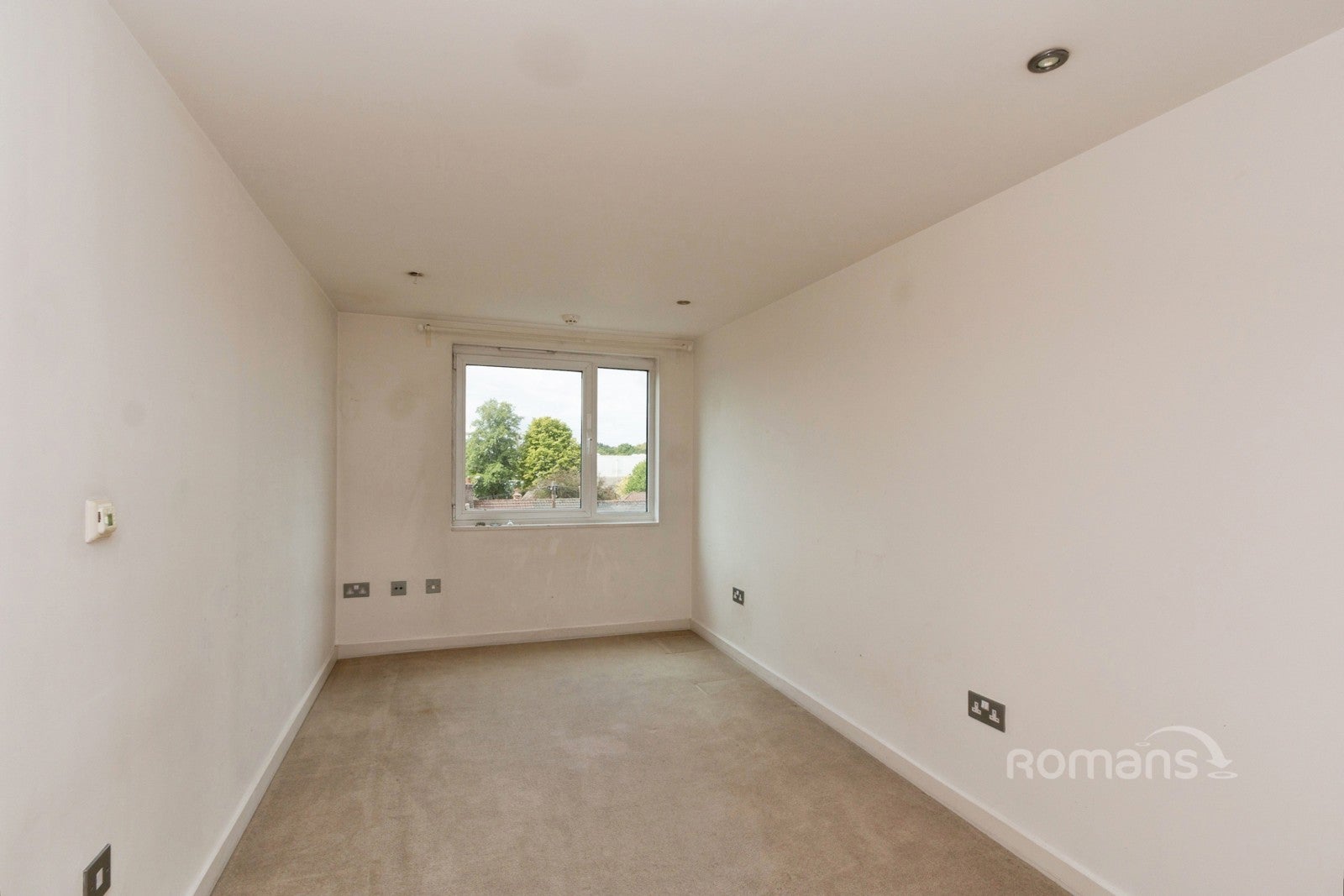 Flat Charles Street in Surrey Heath
