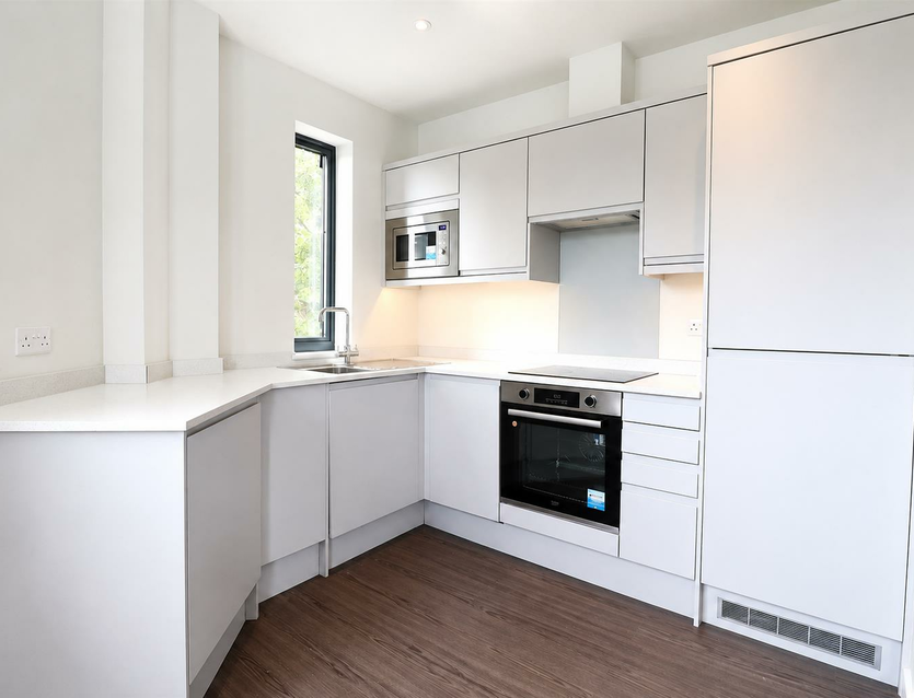 Flat Cowley Road in Greater London
