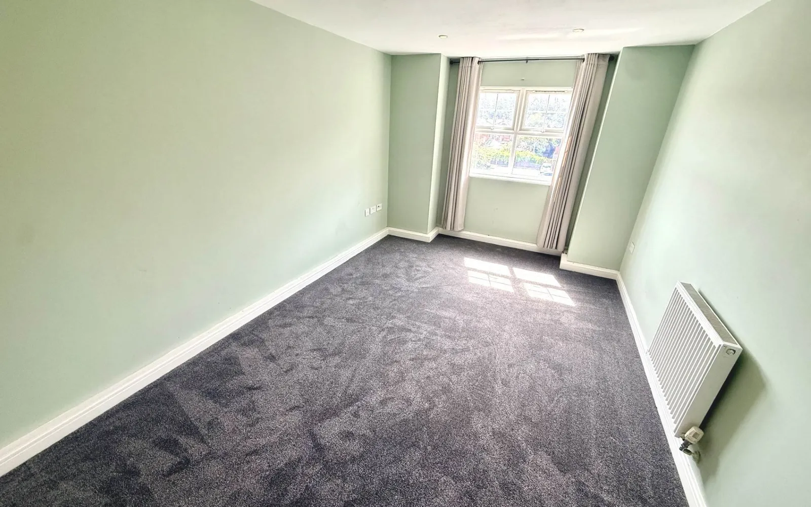 Flat Kingsway South in Warrington